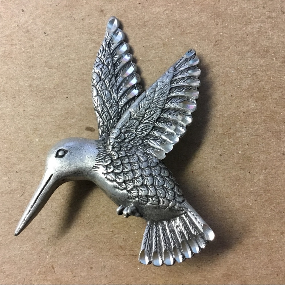 Signed Diamond Cut Pewter Hummingbird Brooch. Preowned signed.
